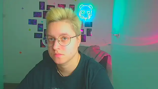 XXX chat uživo modela Bella_Swannn