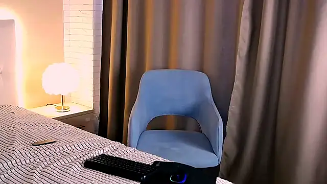 MonikaBelachi live XXX chat