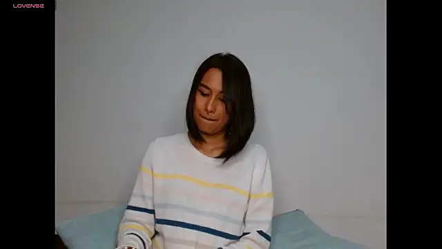 Онлайн чат XXX Gia_Lee