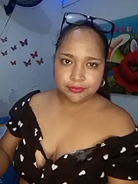 XXX chat uživo modela Angelly_ricura