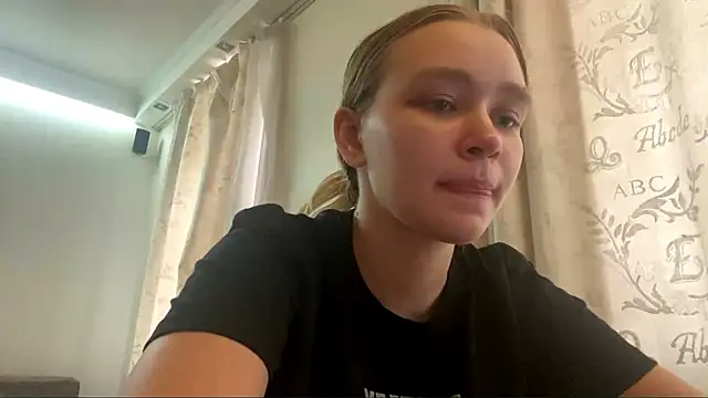 Leifuture's Live XXX Chat