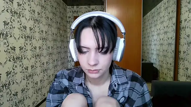LxayBloom's Live XXX Chat
