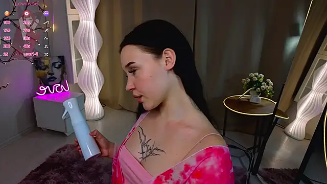 RoxannRunk's Live XXX Chat