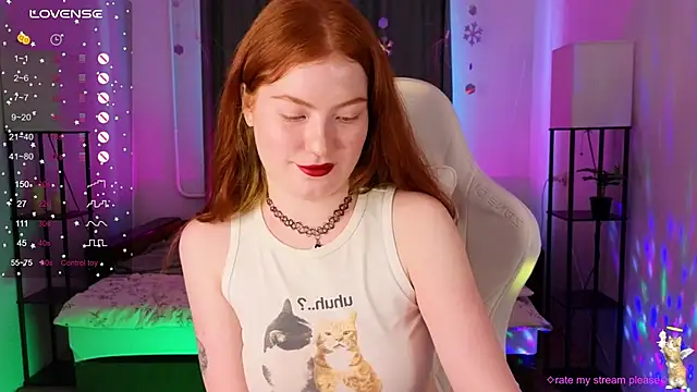 gingercute17 Show in webcam