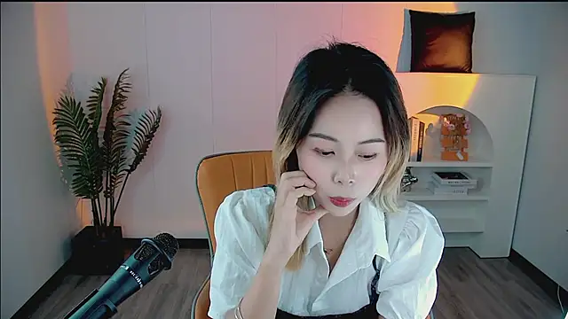 Онлайн чат XXX zhoulan-bb