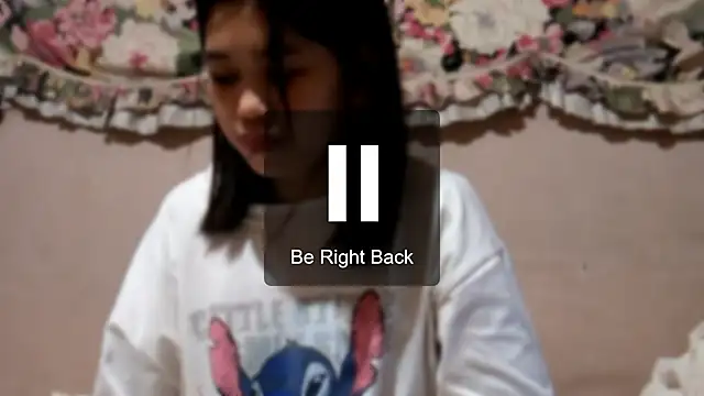 FrancescaVinall's Live XXX Chat