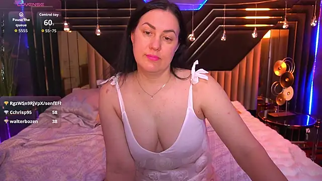 VelvetLuck Live XXX-chat