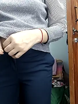 PUNAM456's Live XXX Chat