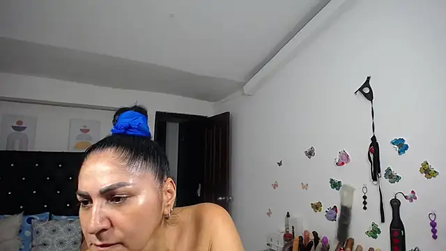 mature_bigboobs10's Live XXX Chat