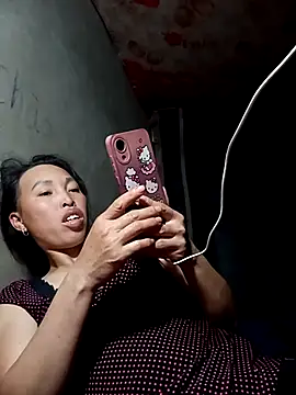 NIANIAKUTE's Live XXX Chat