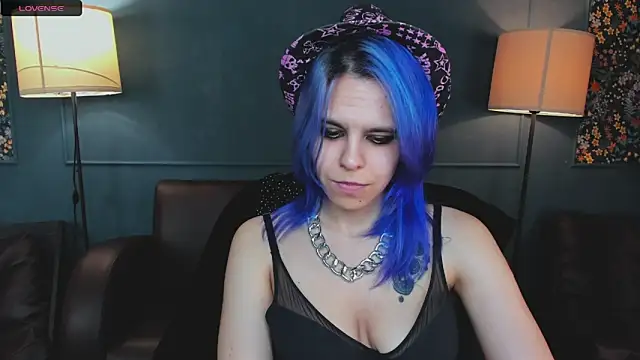 LiraBelle's Live XXX Chat