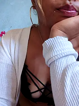 cathy_doll28 Pertunjukan Webcam