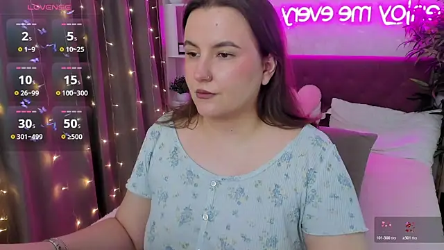 FeralPeach Live XXX-chat