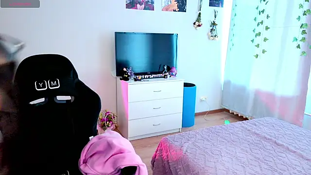 Živý XXX chat Azaliya_Haze