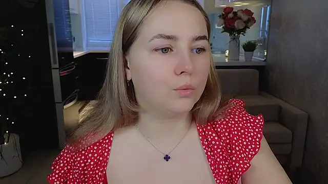 Živý XXX chat Mira_Mermayd