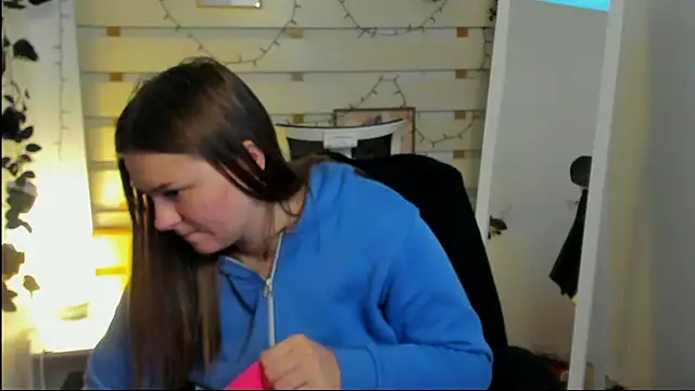 Josephine_Kiss Live XXX-Chat