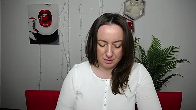 Chatroom XXX en direct de Abby_Taylorr