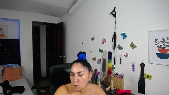 mature_bigboobs10 现场XXX聊天