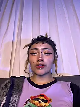 Chat +18 de baby_akuma ao vivo