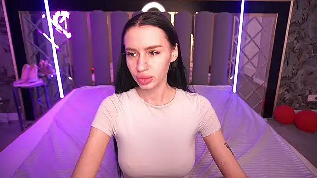 Snow_WhiteeeX Adlı Modelin Canlı XXX Sohbeti