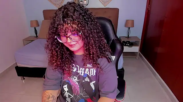 _Lilly_miller 即時 XXX 聊天