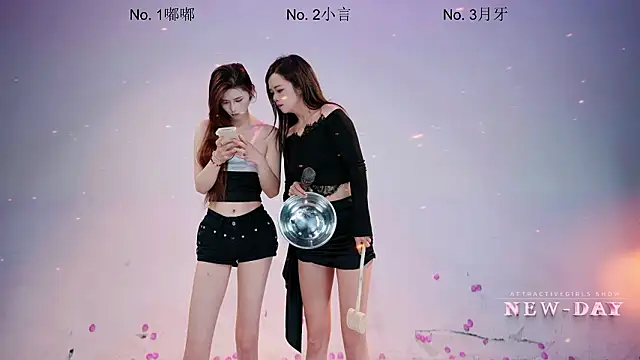 NEW-DAY: απευθείας συνομιλία ΧΧΧ