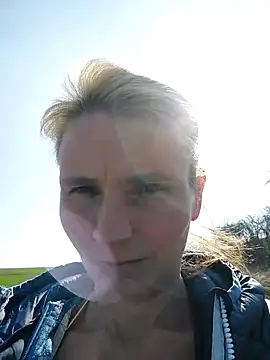 Chatroom XXX en direct de s-te-fan-i