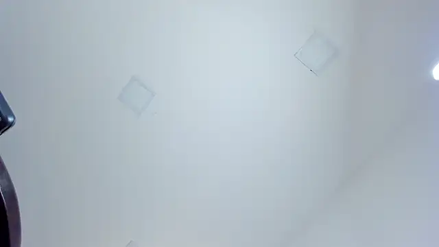 Chat +18 de Sophi_Johnson ao vivo