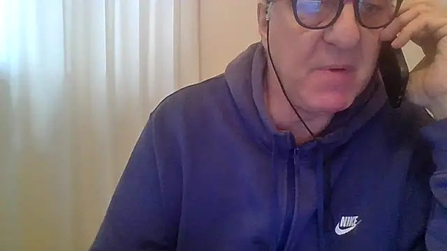 ANONIMO7735 Webcam show