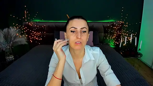 Rebecca_Diamond Adlı Modelin Canlı XXX Sohbeti