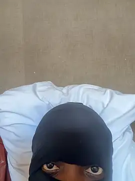 Kendra-rose: διαδικτυακό σόου στην κάμερα