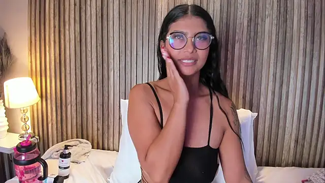 MiaSmit_ Chat XXX in diretta