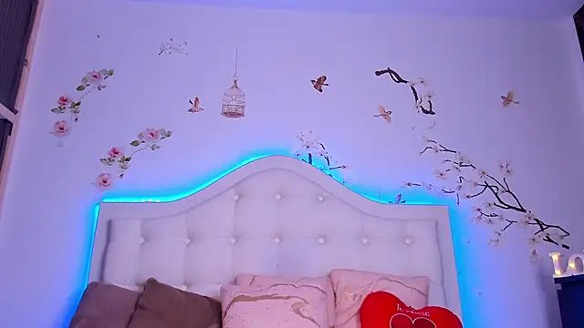 TinyBlair's Live XXX Chat