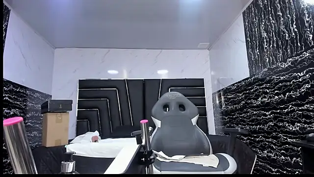 Živý XXX chat Ladyy_Scarlett