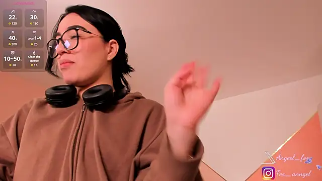 angeel_foxのライブXXXチャット