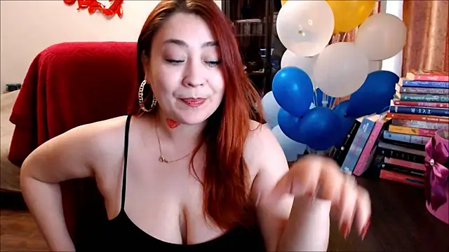 Онлайн чат XXX SimplyDivine