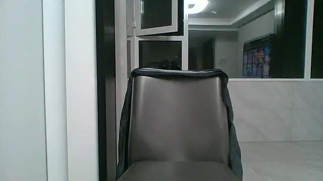 nole_china7's Live XXX Chat