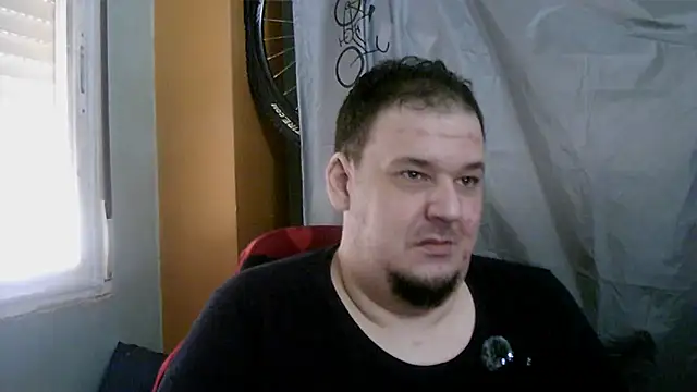 porkorossy live XXX chat