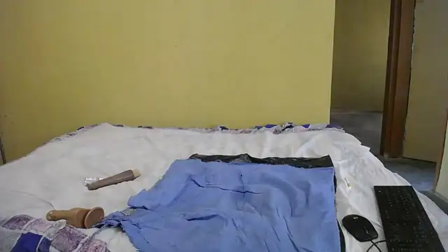 sexydiamond15's Webcam Show