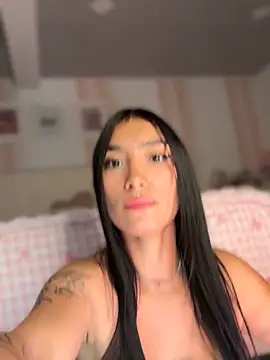 Show de Milena-1 na webcam