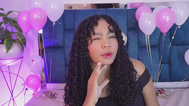 Anais_aradiaのウェブカメラショー