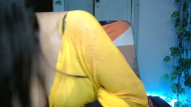 Cute-Hazel's Live XXX Chat