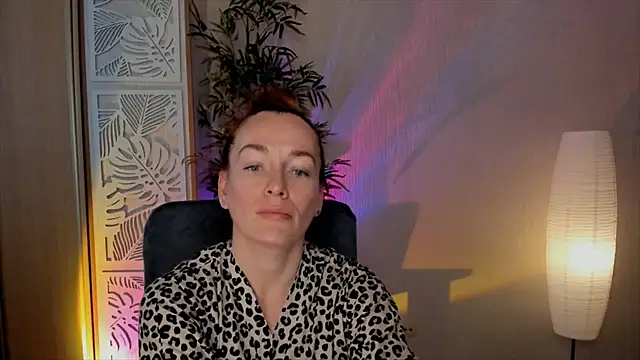 RebeccaMartinez Live XXX-Chat