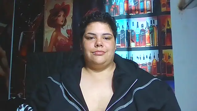 Hailey_Curvy's Webcam Show