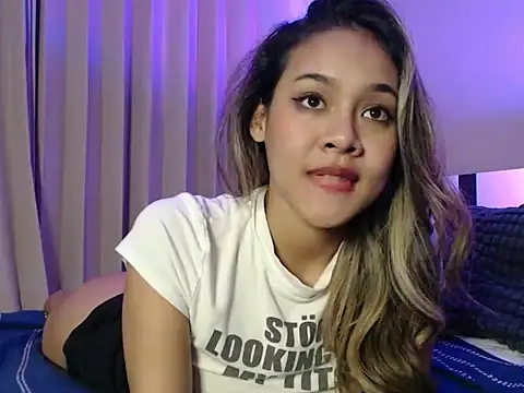 Živý XXX chat lilypeachxx