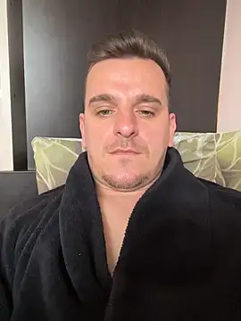 Webkamerová show Huge_cock22cm