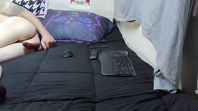 Spotless_Load – Naživo XXX chat