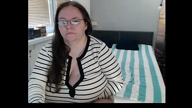 Sweetboobs' Webcam Show