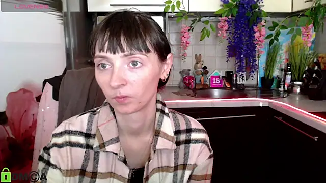 แชท XXX สดของ TayanaJons