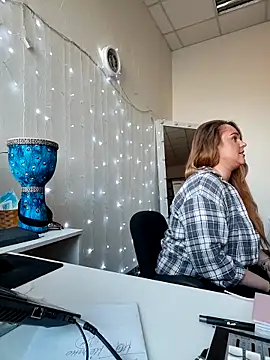 Juicy_PeachLux Live XXX-Chat